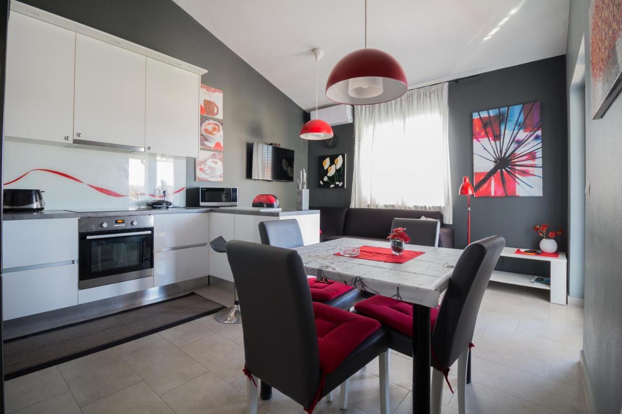 Holiday House Zaton Нин Екстериор снимка